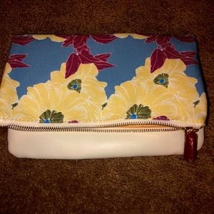 🌸🌺Floral Rachel Pally Clutch 🌺🌸